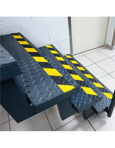 Nastro adesivo antiscivolo 50mmx15m giallo/nero DURALINE GRIP+ Durable 1097-130 DURABLE SEGNALETICA