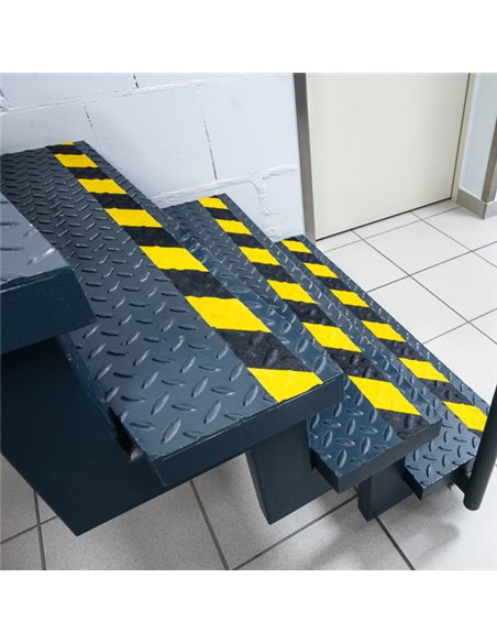 Nastro adesivo antiscivolo 50mmx15m giallo/nero DURALINE GRIP+ Durable 1097-130 DURABLE SEGNALETICA