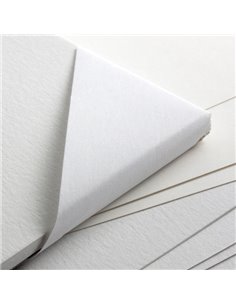 PACCO 25FG FABRIANO4 50X70CM LISCIO 220GR 51700697
