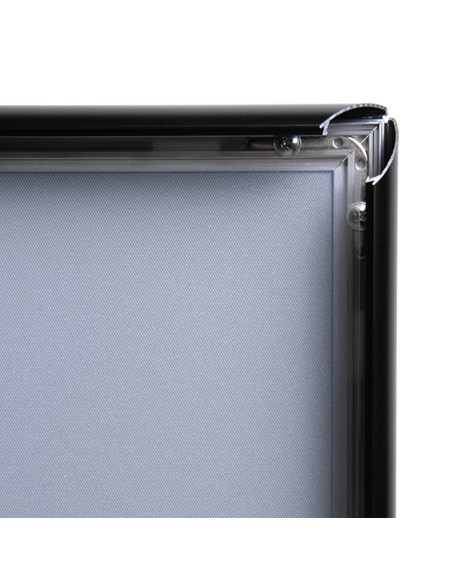 Cornice a scatto A4 profilo 25mm angolo smussato Showdown KRA4G25C9005 Showdown CORNICI DA PARETE E SUPPORTI