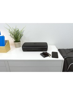 HP OfficeJet Mobile 250 Wireless All-in-One Colore Stampante, Fotocopiatrice, scanner